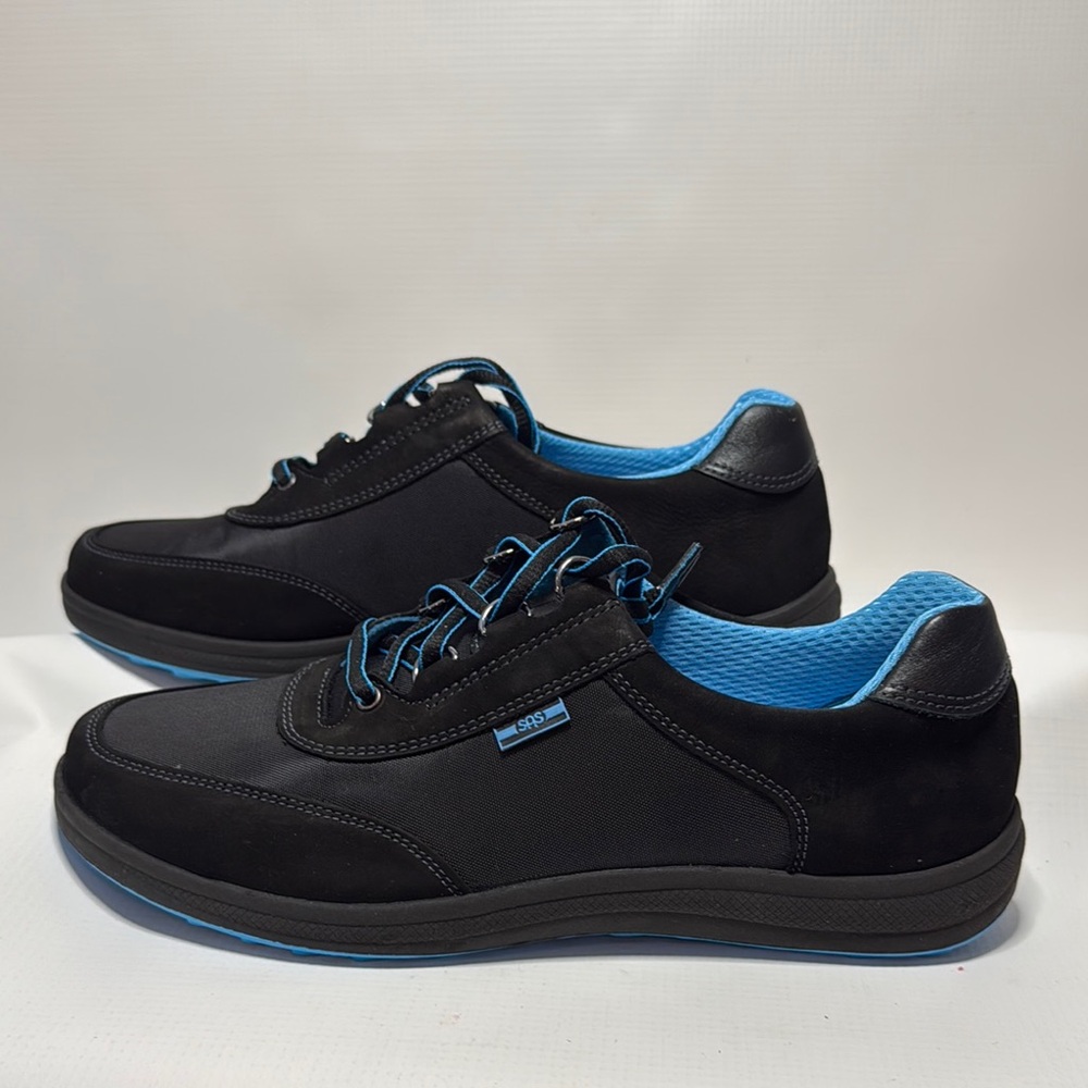 Women’s SAS “Sporty” Black and Blue Sneakers size 7.5